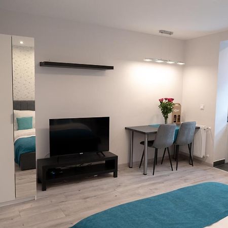 Var Apartman إغير المظهر الخارجي الصورة
